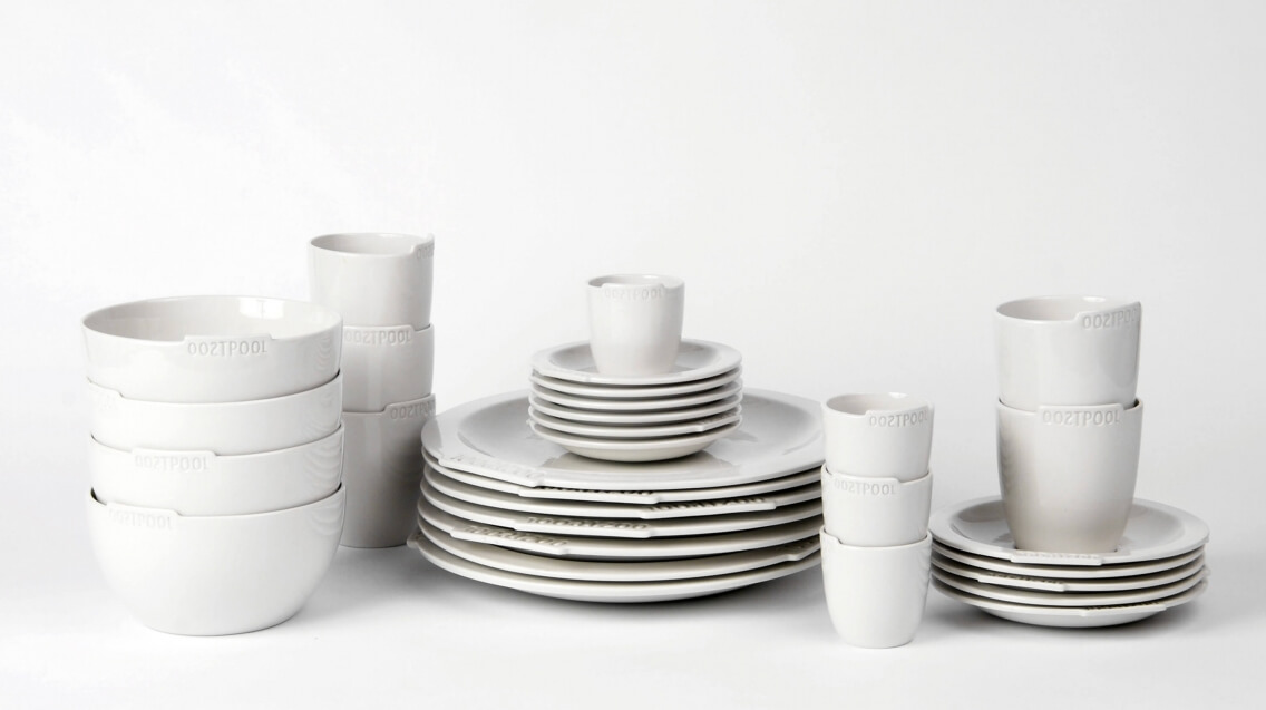 Oostpool Dinner Service