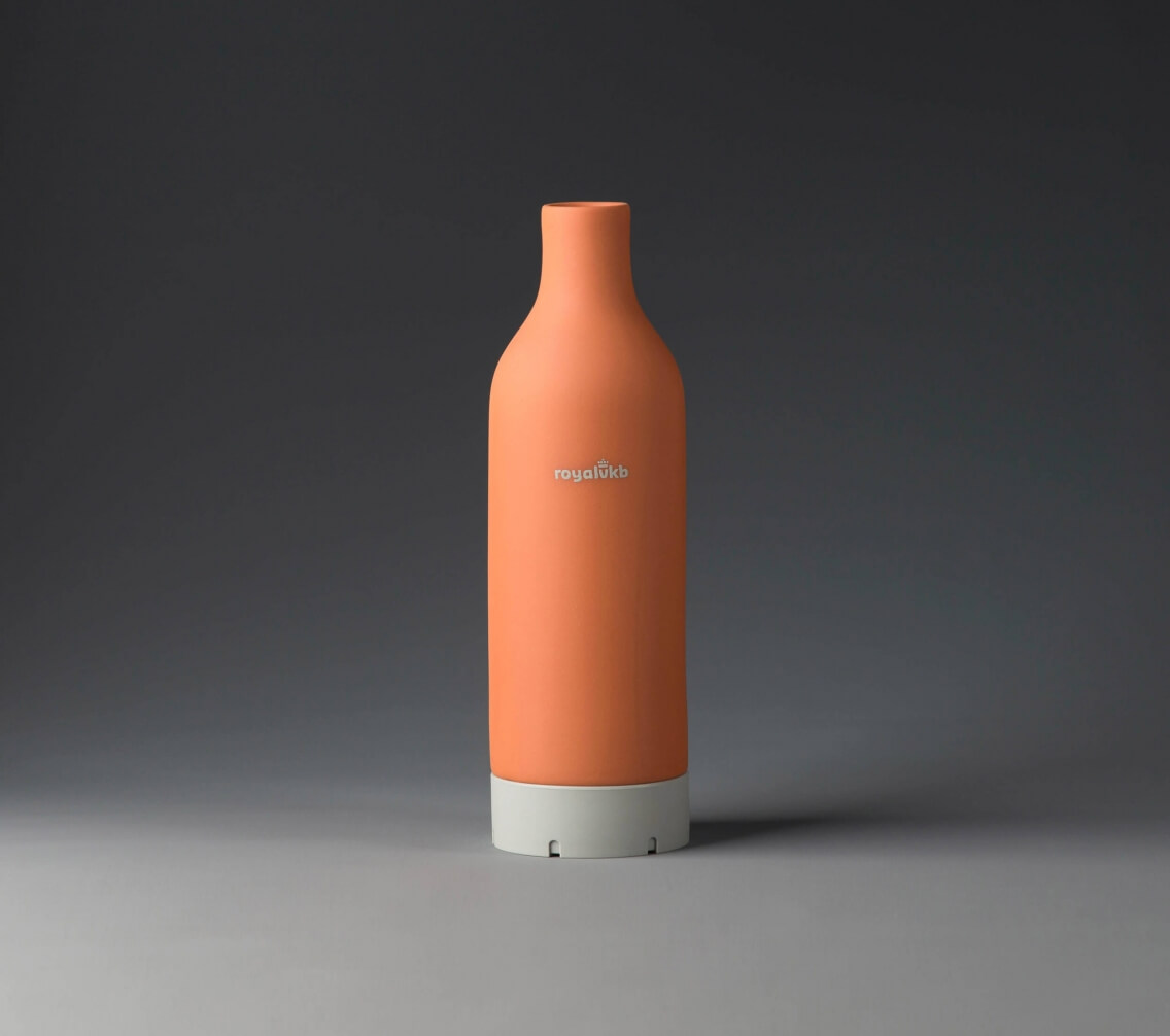 Self Cooling Carafe